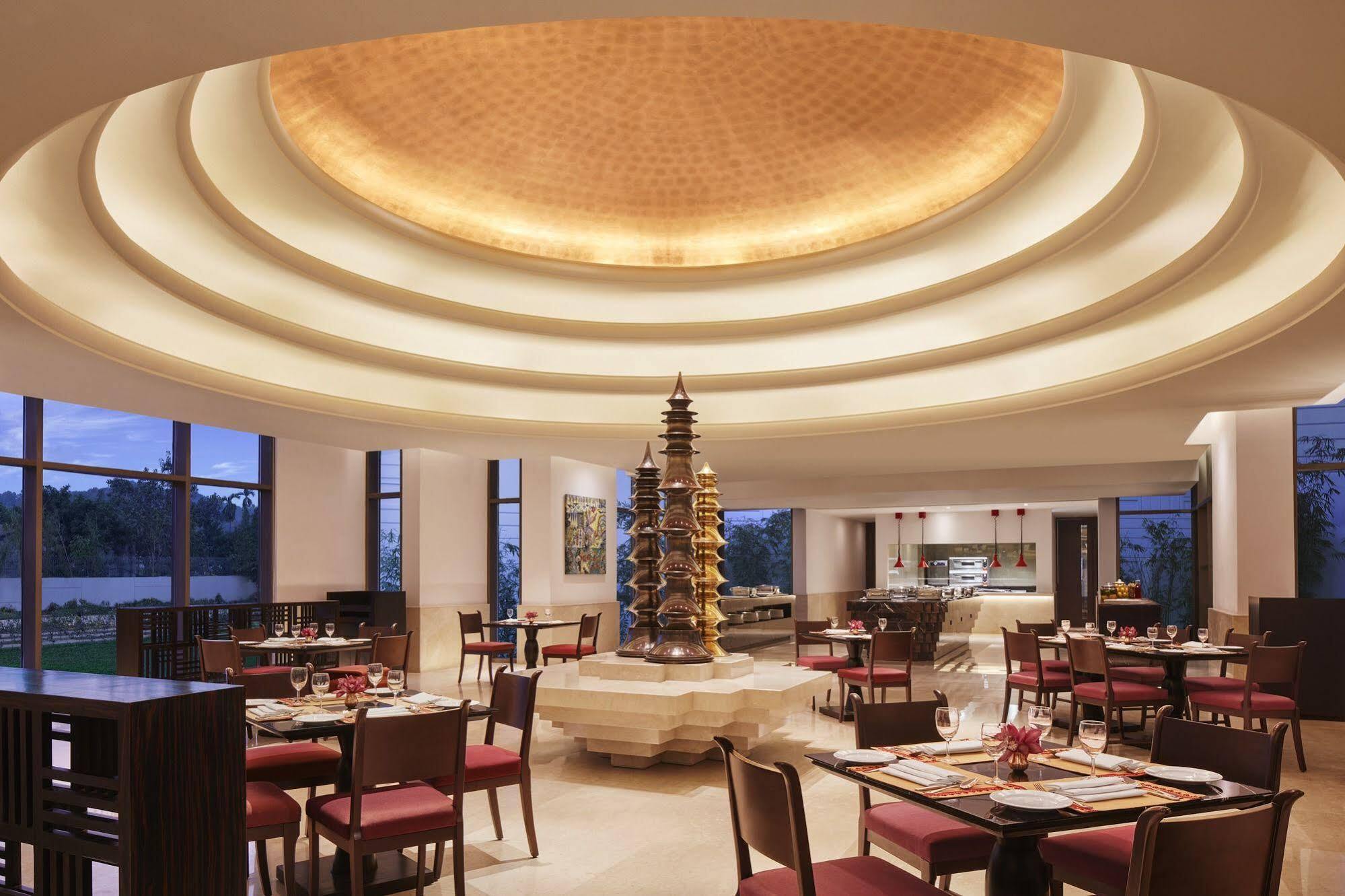 Vivanta Guváhátí Exteriér fotografie